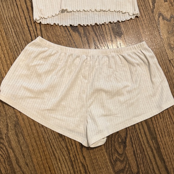 WeWoreWhat - women’s Cream Ribbed pointelle - Sleepwear Set M - Picture 8 of 8